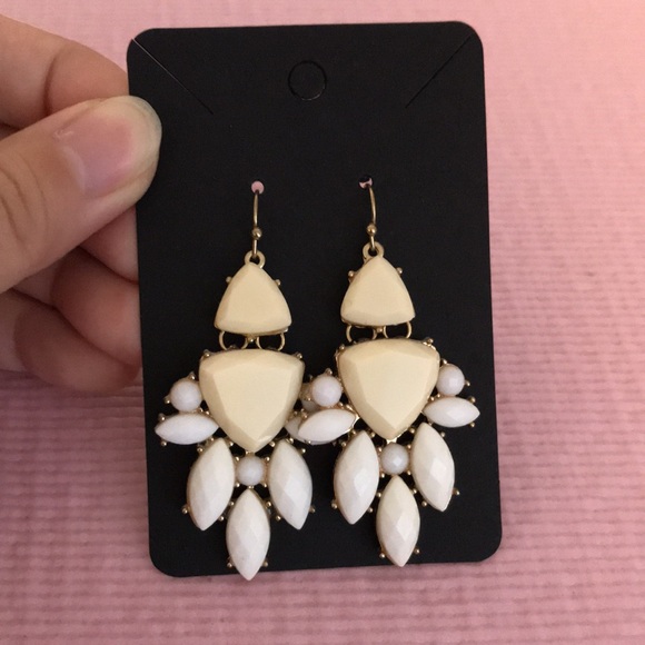 Jewelry - 💙3 for $15💙 Geometric Earrings